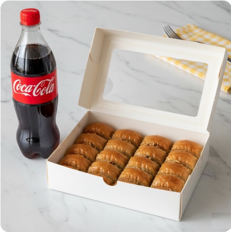 1000 Gr Cevizli Baklava 1 Litre Cola İstanbul pasta