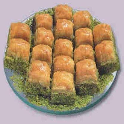 1000 Gr Taze ve Çıtır Fıstıklı Baklava İstanbul pasta