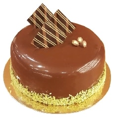 6–9 Kişilik Çikolatalı Yaş Pasta Özel Tat Deneyimi İstanbul pasta